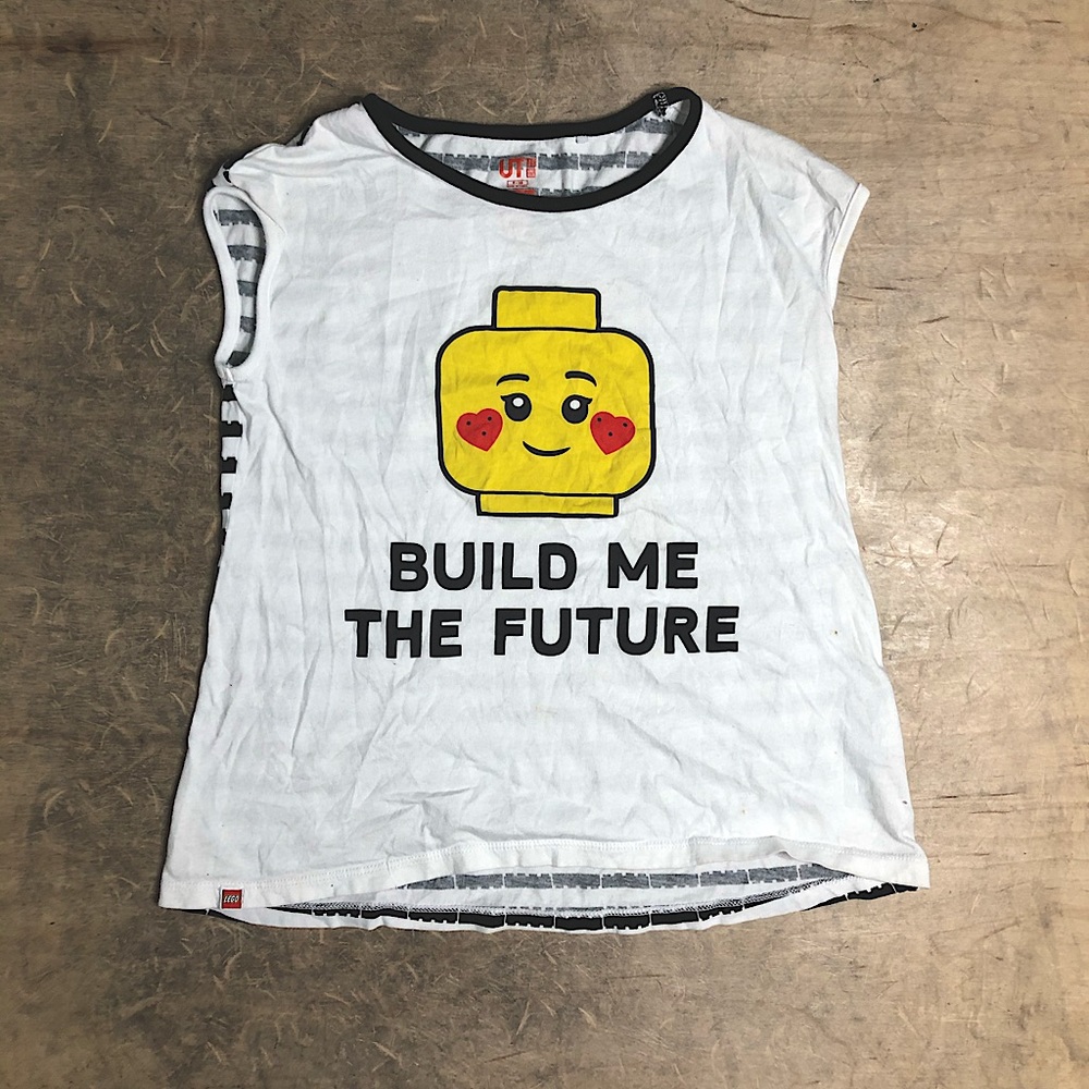 UNIQLO - Child Size 9-10 - Lego T-Shirt